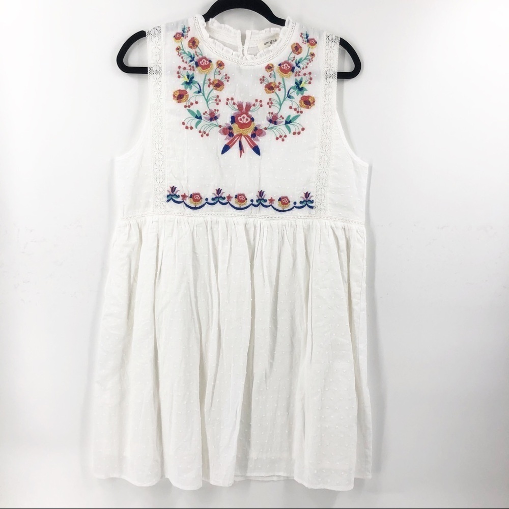 ✅ Umgee White Embroidered‎ Dress Sleeveless Medium